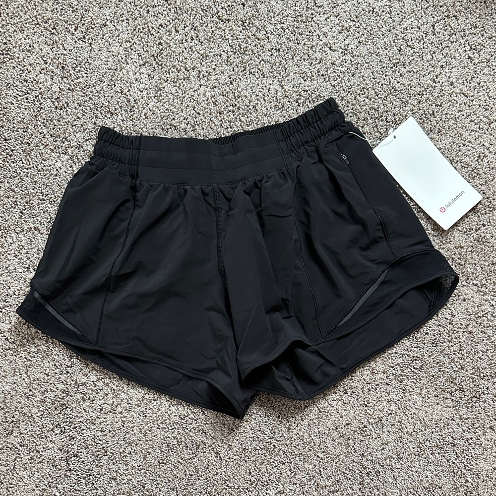lululemon athletica Hotty Hot LR Shorts 4” Lined